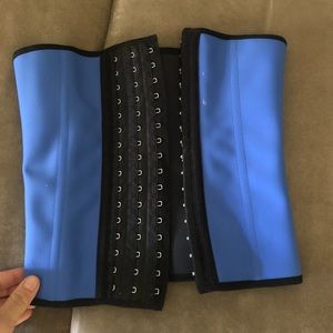 xxxsmall waist trainer